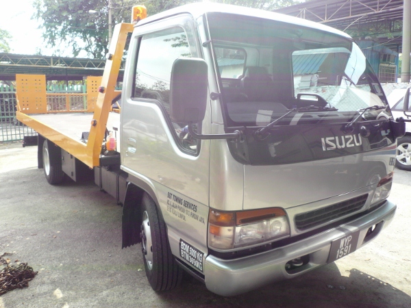 GMC W4500 / Isuzu NPR HD Crew Cab Flatbed, Stakebed, Landscape Truck ... isuzu lorry 3 ton, isuzu lorry for sale, isuzu 1 ton lorry, isuzu ...