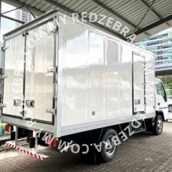 ISUZU SINGLE CABIN NPR COOLBOX