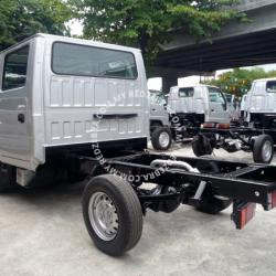 Isuzu NHR Double Cab Chassis