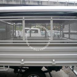 Toyota LY102 Double Cabin Steel Cargo with Aluminium Top & Wire Mesh