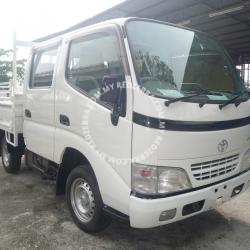 Toyota RZY230 Double Cabin Steel Cargo - Petrol