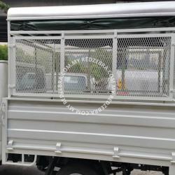 Isuzu NHR  Steel Cargo Aluminium Top & Wire Mesh - Manual