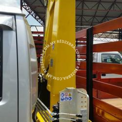 Isuzu NPR truck mounted crane  With Wooden Cargo 5000Kg-7500kg