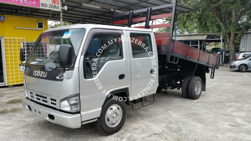 Isuzu NPR Double Cabin wooden tipper body14 feet, crew cab lorry, crew ...