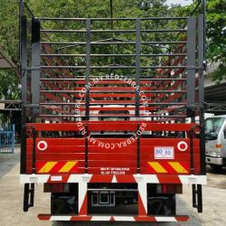 Isuzu NPR High Wooden Cargo Livestock 16.8ft 5000Kg-7500kg