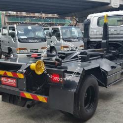 Isuzu NPR Arm Roll 5000Kg-7500KG