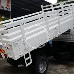 Isuzu NPR Wooden Tipper 7500Kg