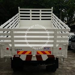 Isuzu NPR Wooden Tipper 7500Kg