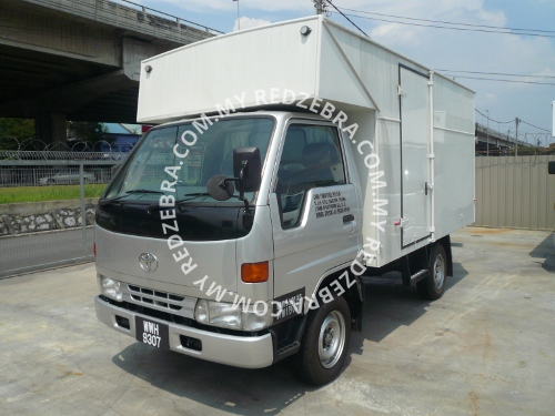 Toyota DYNA LY131 Single Cabin Luton