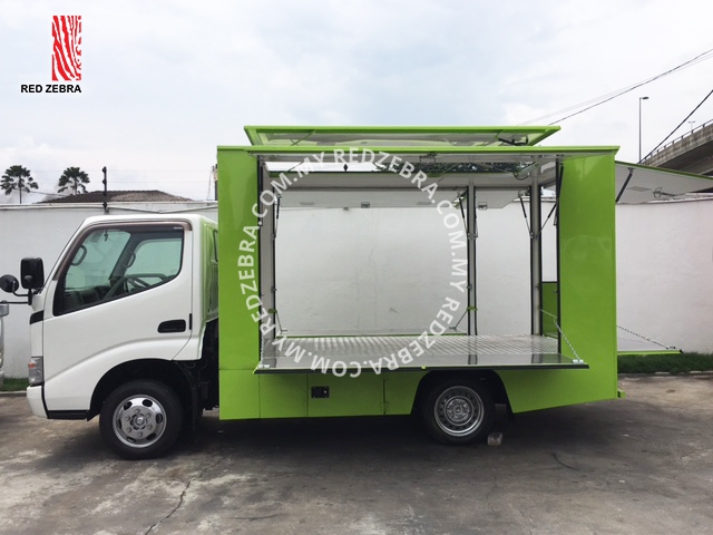 Toyota Green food truck