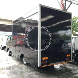 Food Truck Black Colour - Isuzu Lorry