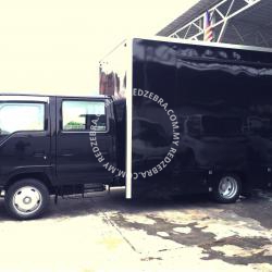 Food Truck Black Colour - Isuzu Lorry