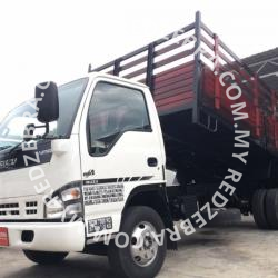 Isuzu Single Cabin Wooden Tipper