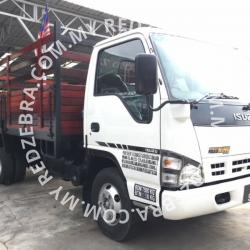 Isuzu Single Cabin Wooden Tipper